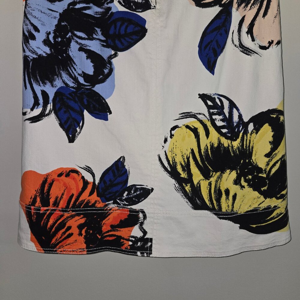 Anthropologie Maeve Cotton Denim Floral pencil skirt in a Misses size 0 - Picture 9 of 16